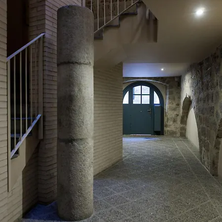 Flateli Portal Barca 15 *