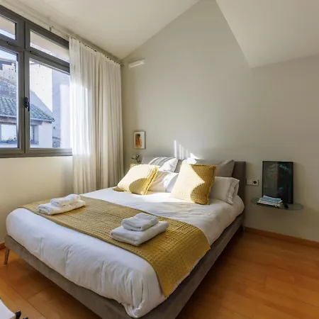 Flateli Portal Barca 15 خيرونا